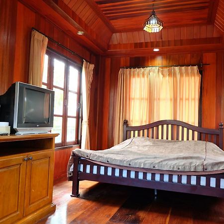 Big Tree Resort Kamphaeng Phet Extérieur photo